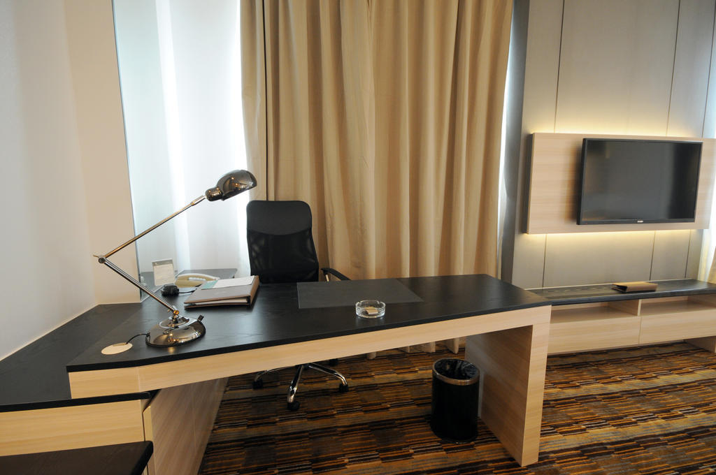 Gubei Garden Hotel Shanghai Hongqiao Room photo