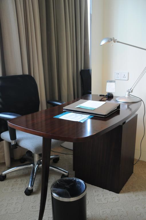 Gubei Garden Hotel Shanghai Hongqiao Room photo